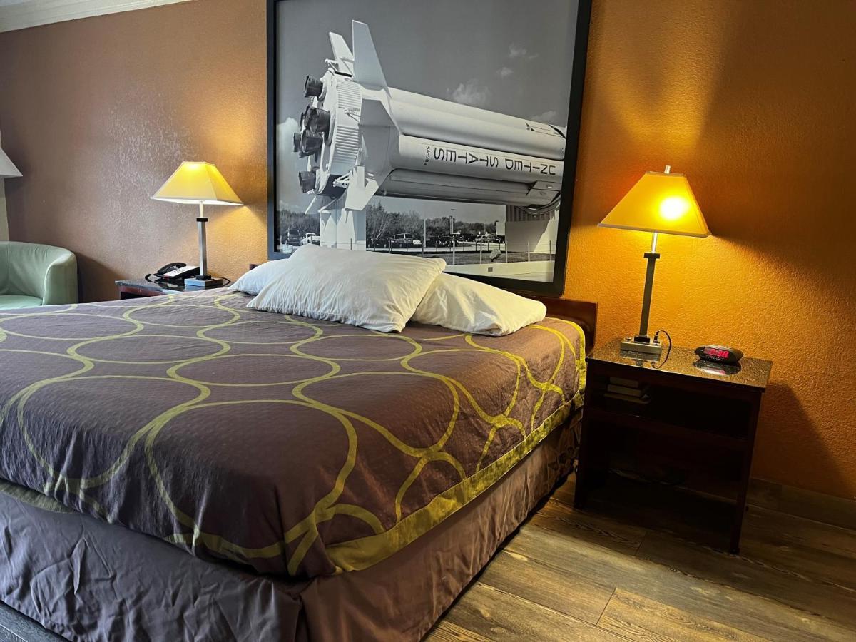 Express Inn Кейти Экстерьер фото